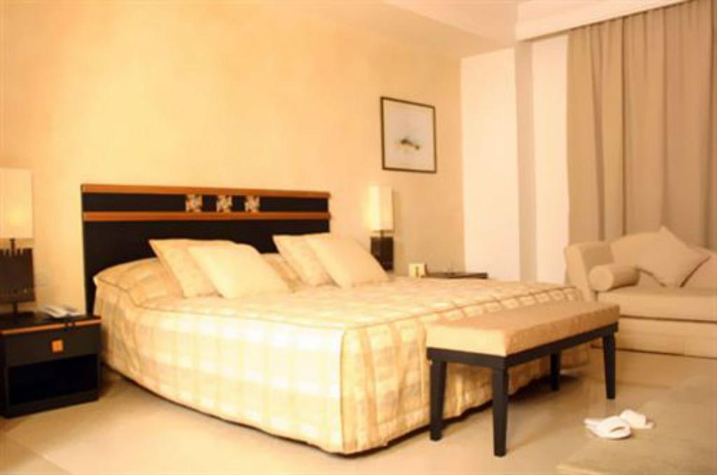 Hotel Borj Dhiafa Sfax Esterno foto