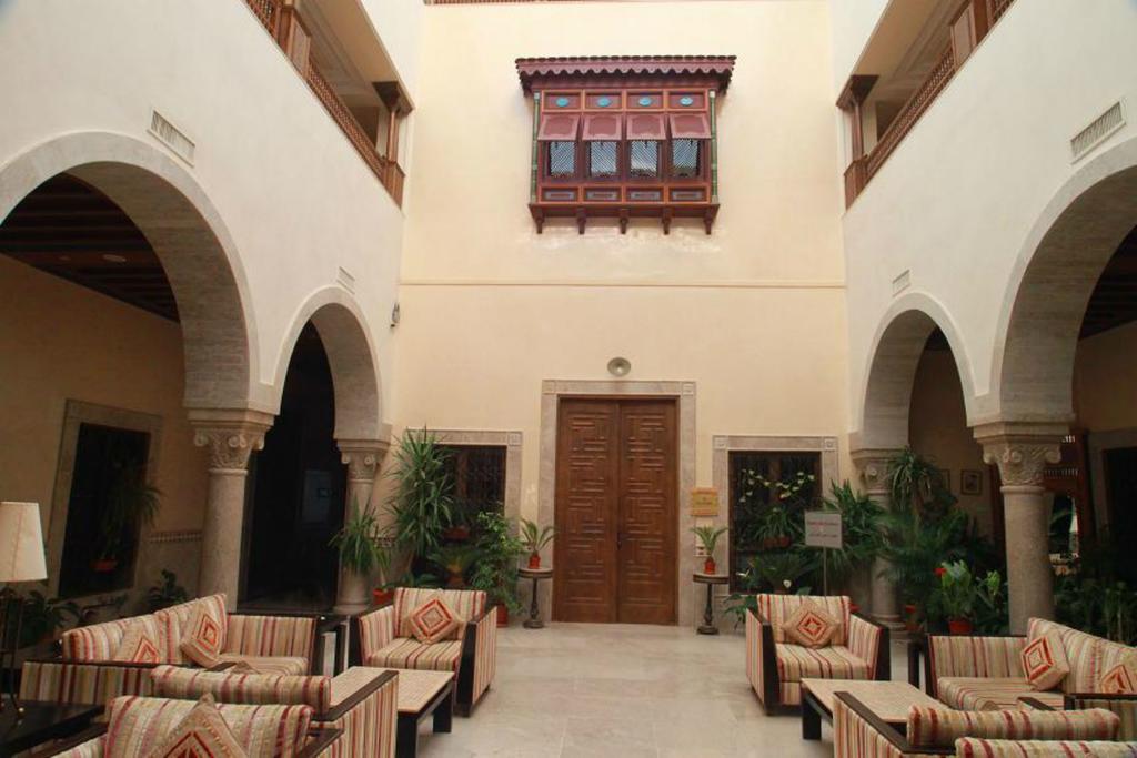 Hotel Borj Dhiafa Sfax Esterno foto