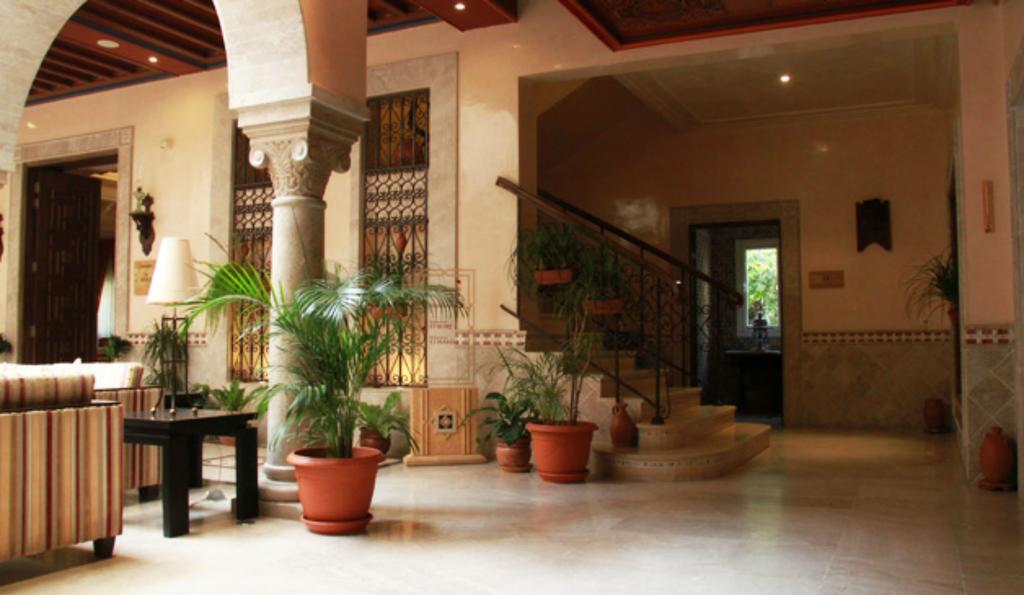 Hotel Borj Dhiafa Sfax Esterno foto