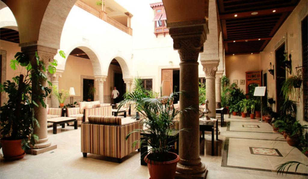 Hotel Borj Dhiafa Sfax Esterno foto