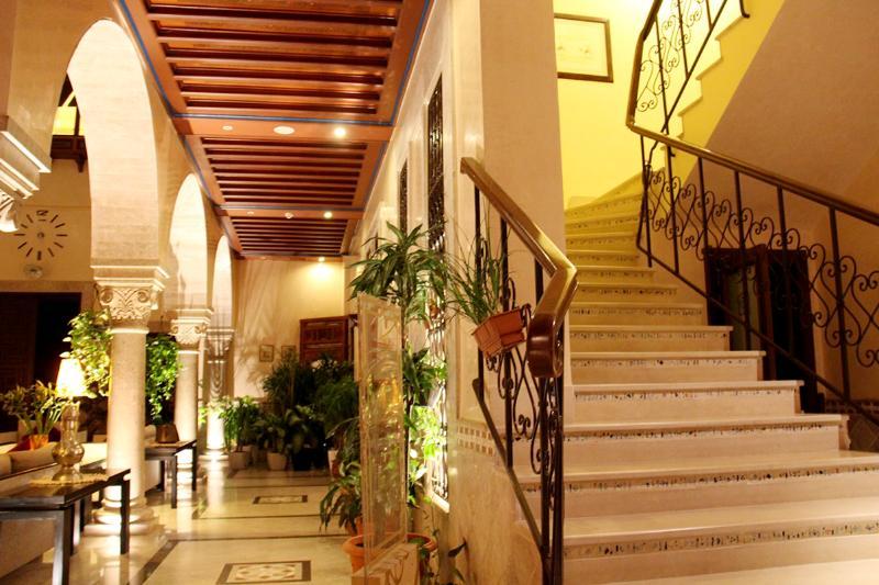 Hotel Borj Dhiafa Sfax Esterno foto